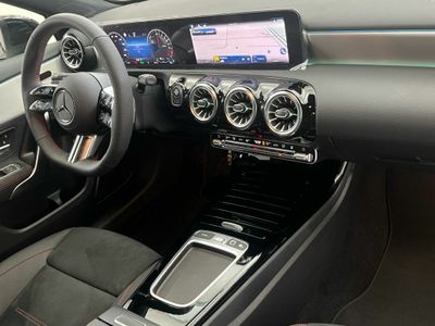 Mercedes Clase A 250 e con tecnología híbrida EQ