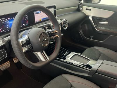 Mercedes Clase A 250 e con tecnología híbrida EQ