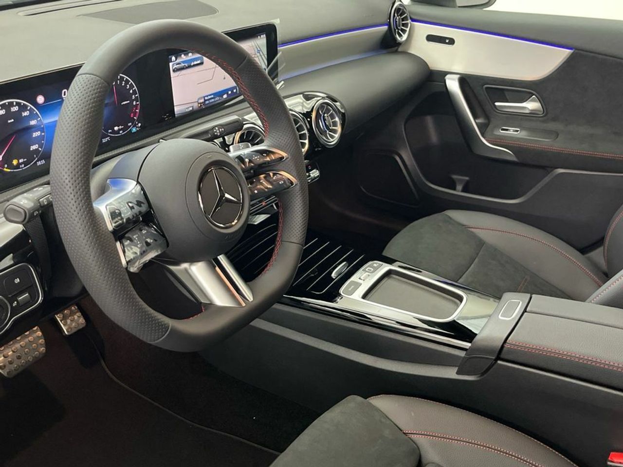 Mercedes Clase A 250 e con tecnología híbrida EQ - Foto 2