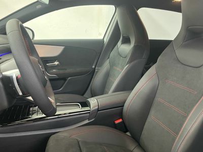 Mercedes Clase A 250 e con tecnología híbrida EQ