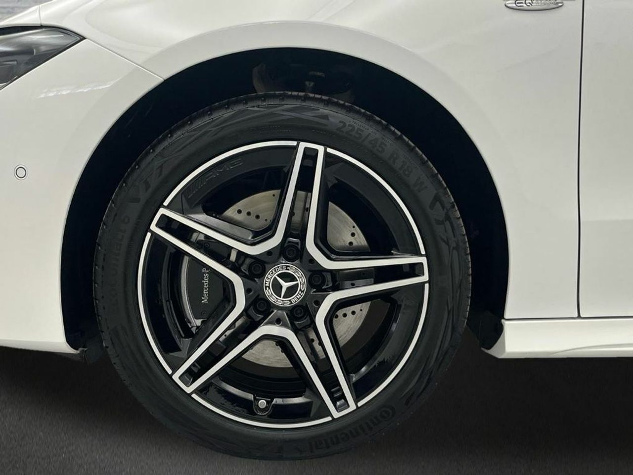 Mercedes CLA 250 e - Foto 2