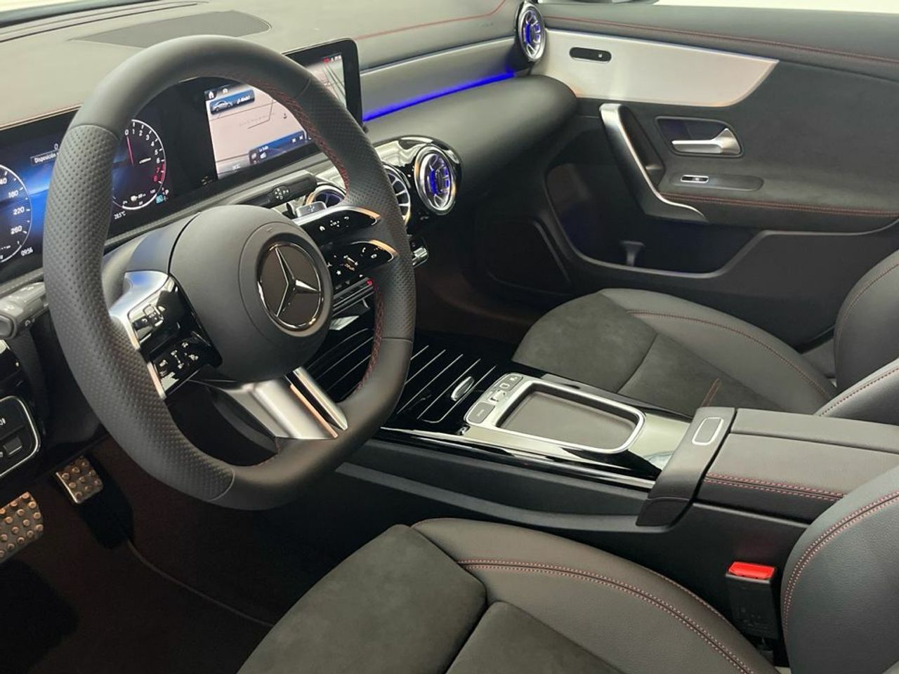 Mercedes CLA 250 e - Foto 2