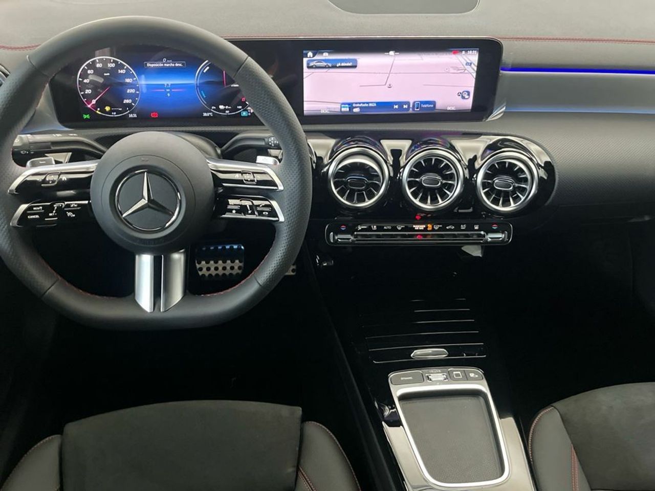 Mercedes CLA 250 e - Foto 2
