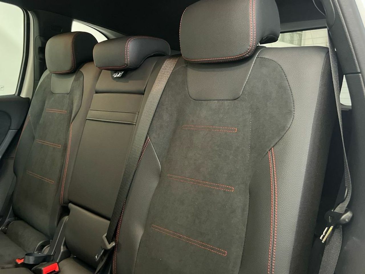 Mercedes EQB EQB 250+ - Foto 2