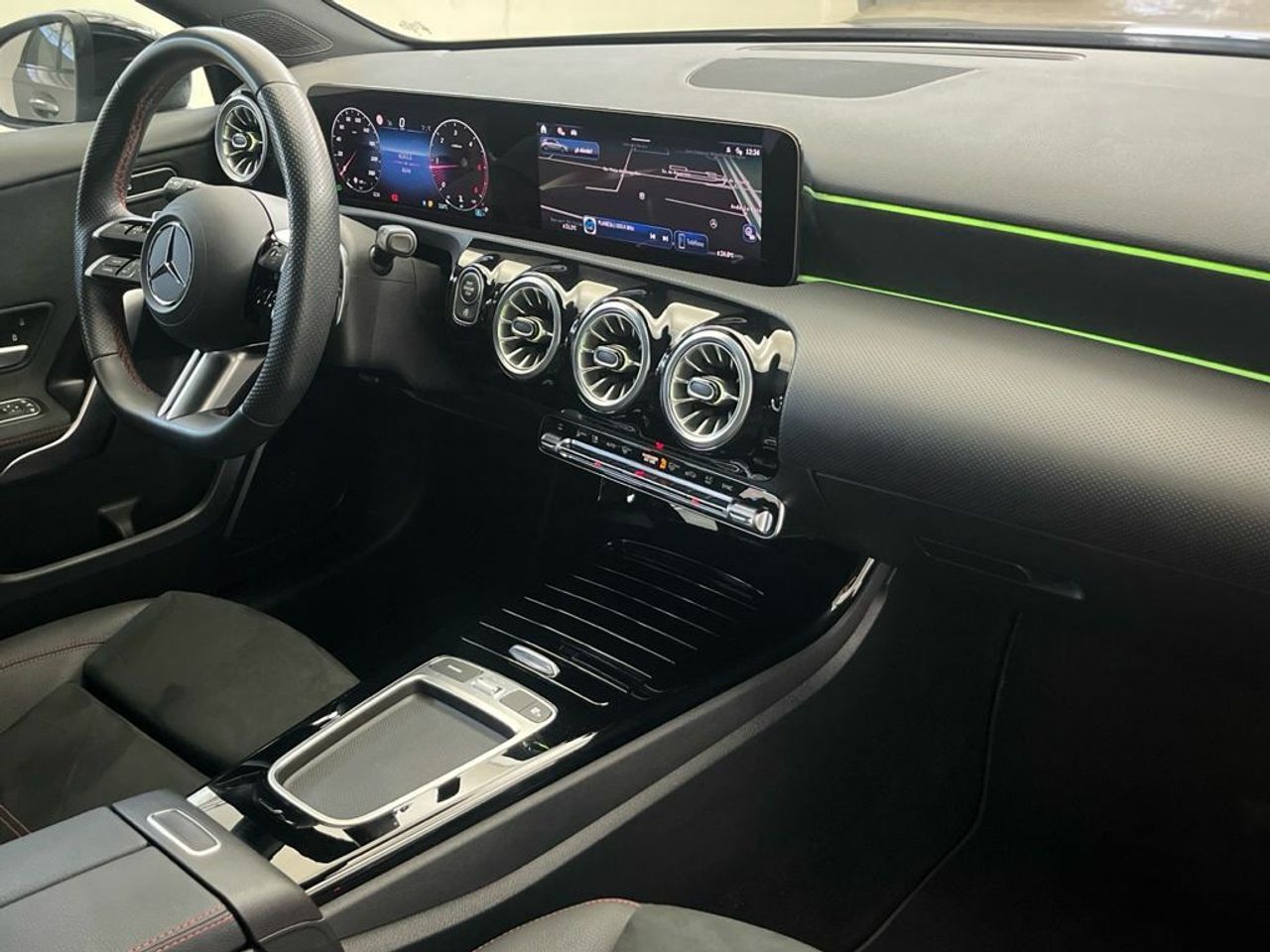 Mercedes Clase A 200 d - Foto 2