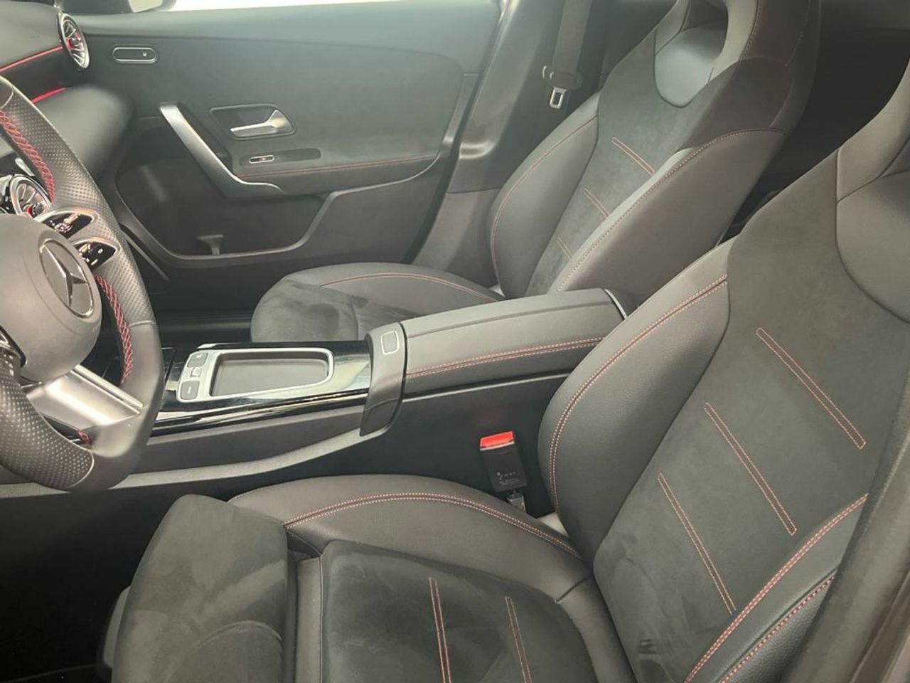 Mercedes Clase A 200 d - Foto 2