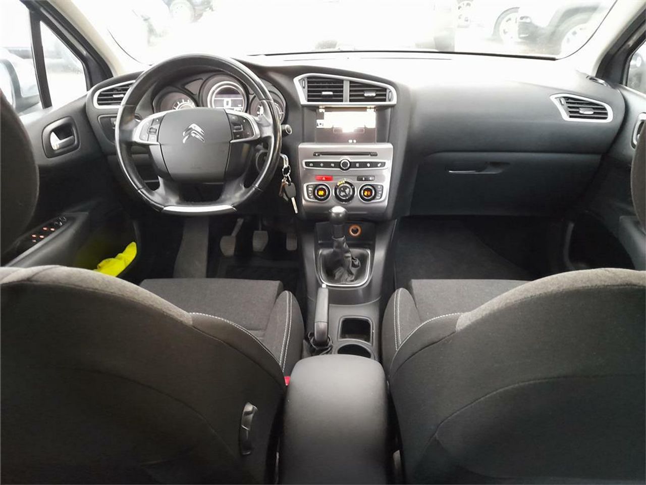 Citroën C4 BlueHDi 100 Feel Edition - Foto 2