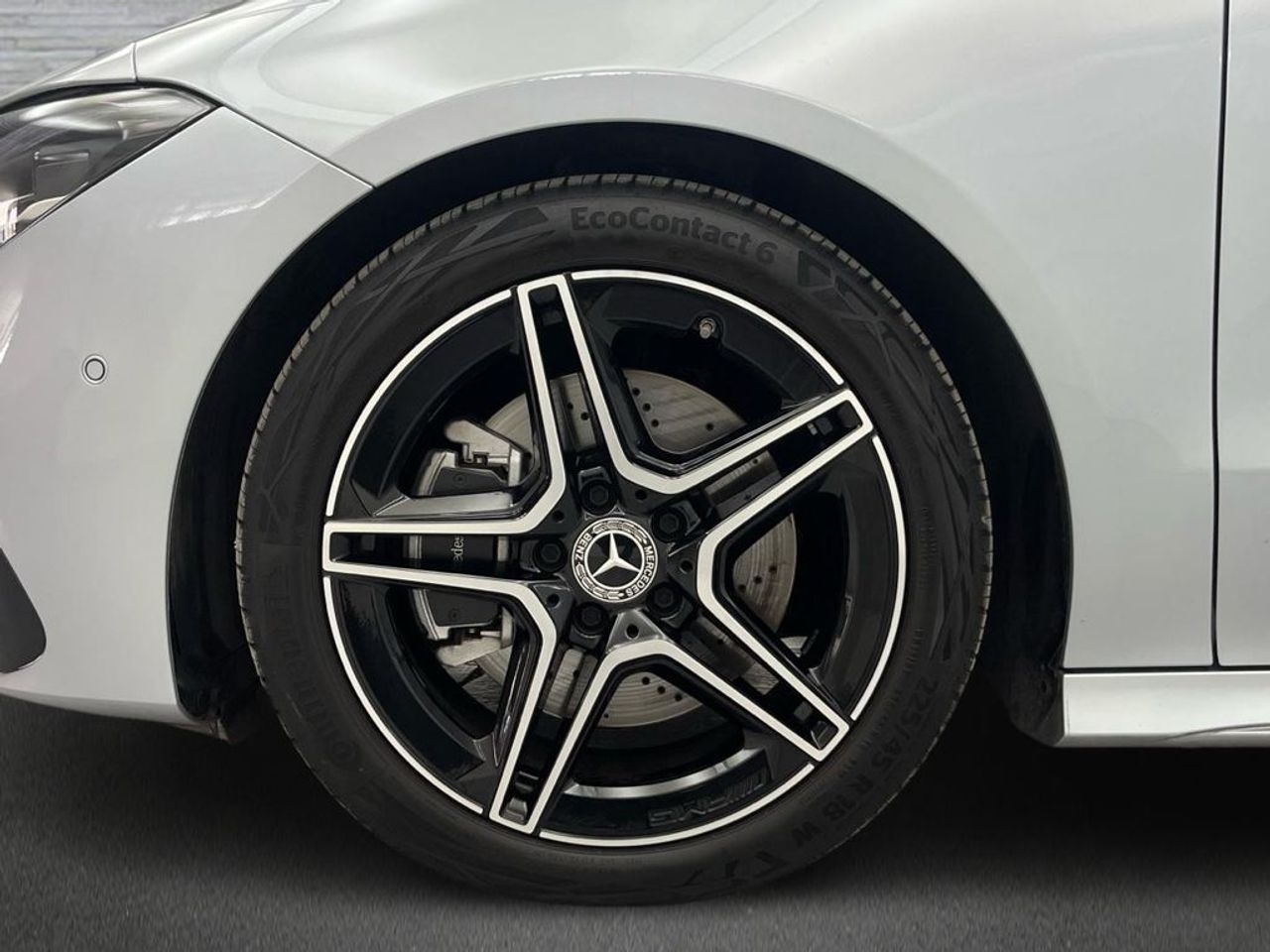 Mercedes CLA 220 d Coupé - Foto 2