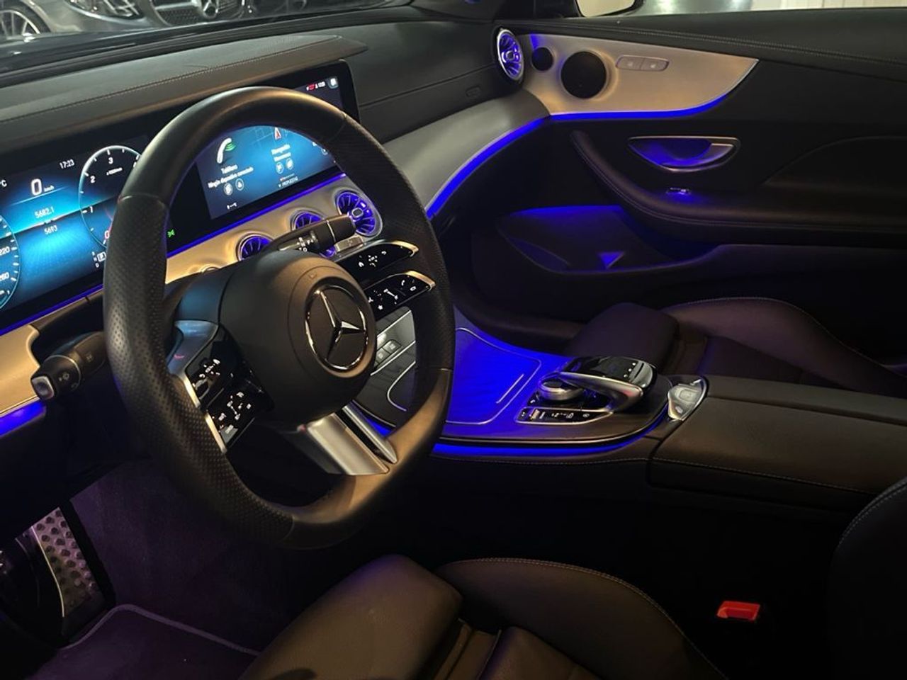 Mercedes Clase E 220 d Cabrio AMG Line (EURO 6d) - foto 6