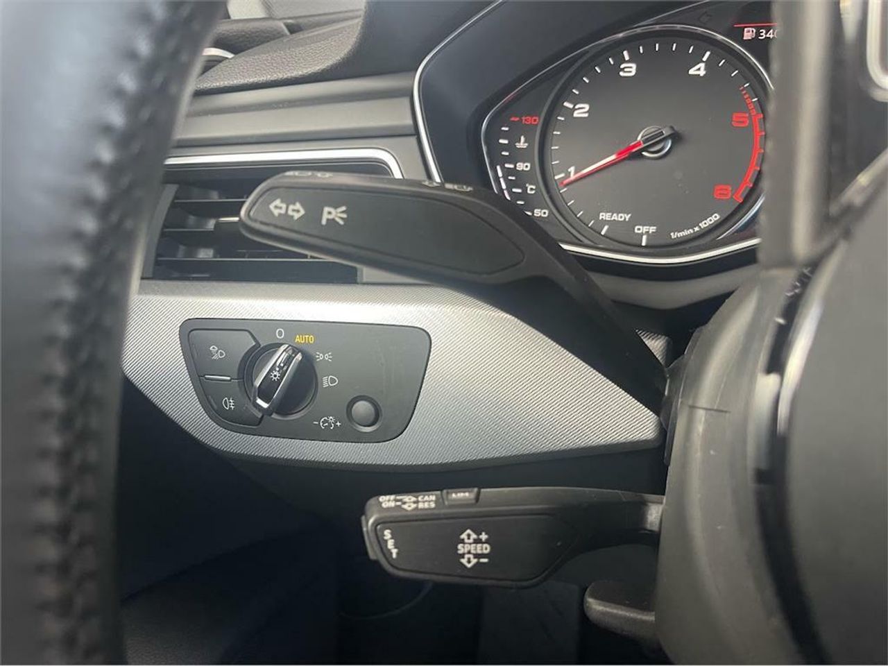 Audi A4 2.0 TDI clean d 150CV S line edition - Foto 2