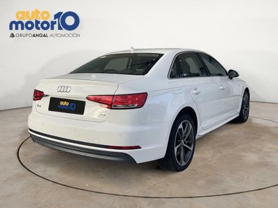 Audi A4 2.0 TDI clean d 150CV S line edition