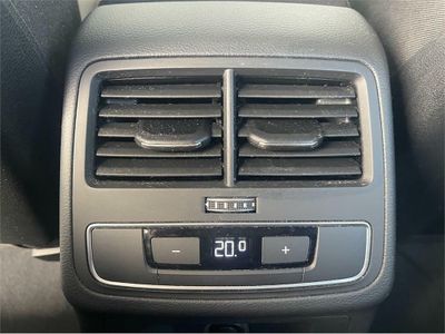 Audi A4 2.0 TDI clean d 150CV S line edition