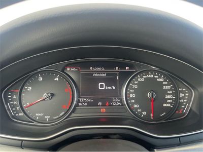 Audi A4 2.0 TDI clean d 150CV S line edition