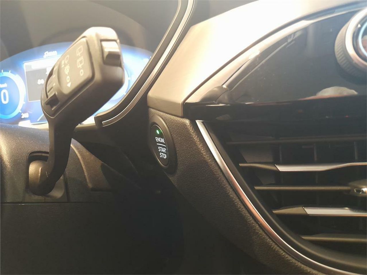 Ford Kuga Titanium 2.0 EcoBlue 140kW 4x4 Auto - Foto 2