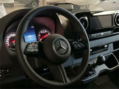 Mercedes Sprinter 311 CDI MEDIO PRO