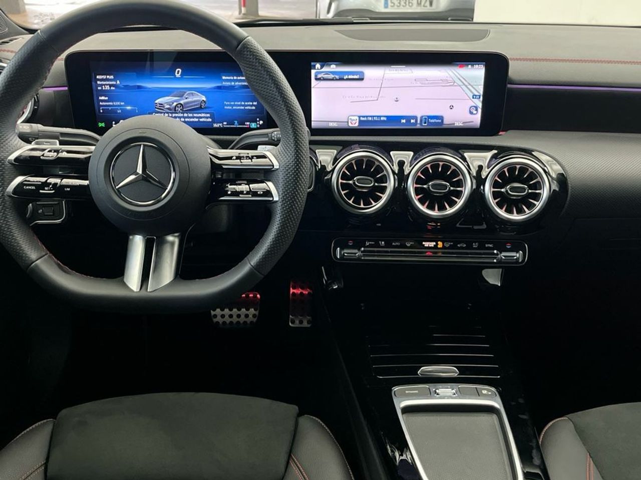 Mercedes CLA 220 d Coupé - Foto 2