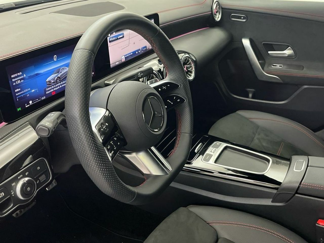 Mercedes CLA 220 d Coupé - Foto 2