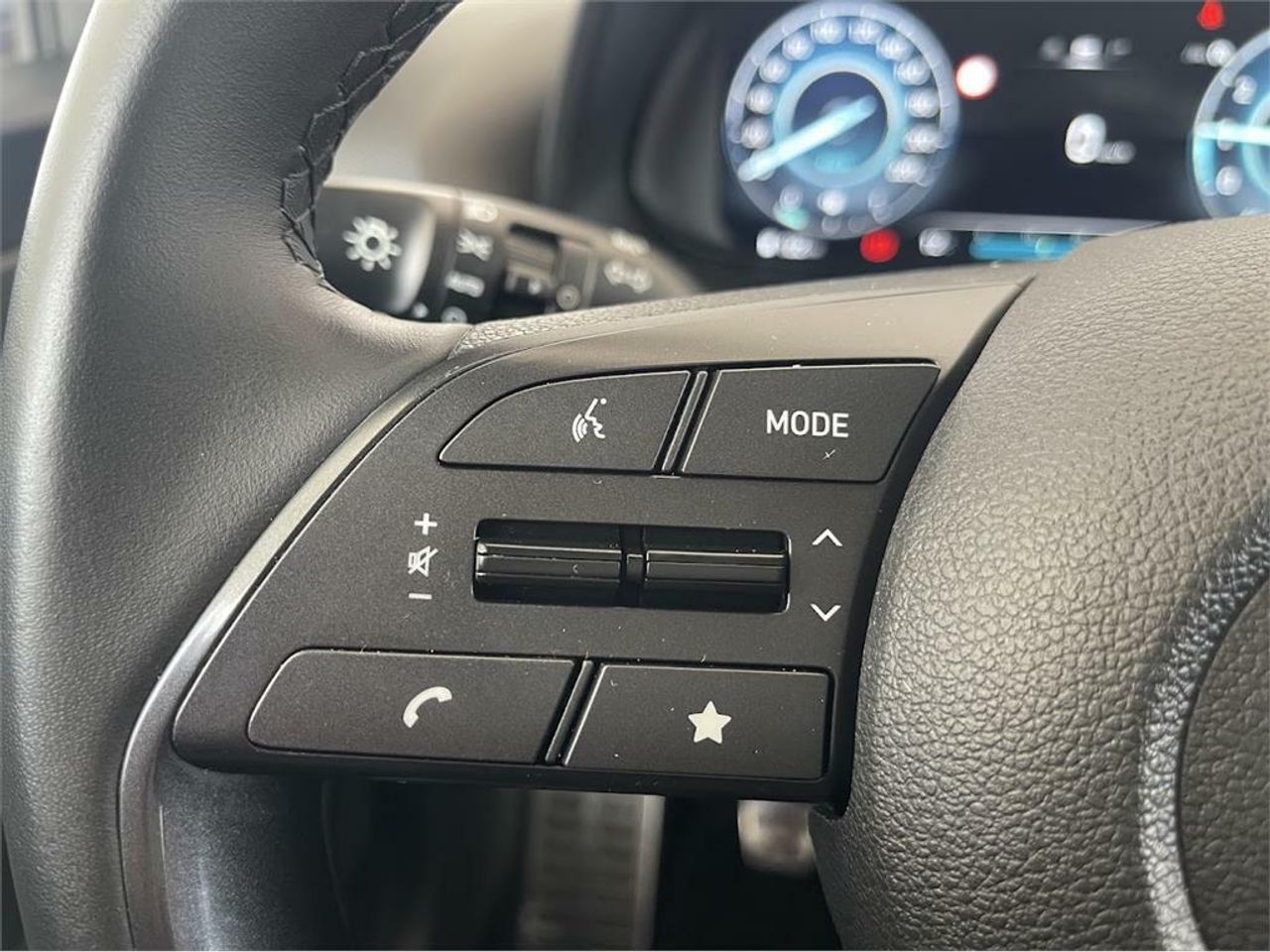 Hyundai Bayon 1.0 TGDI 74kW (100CV) 48V Maxx - Foto 2