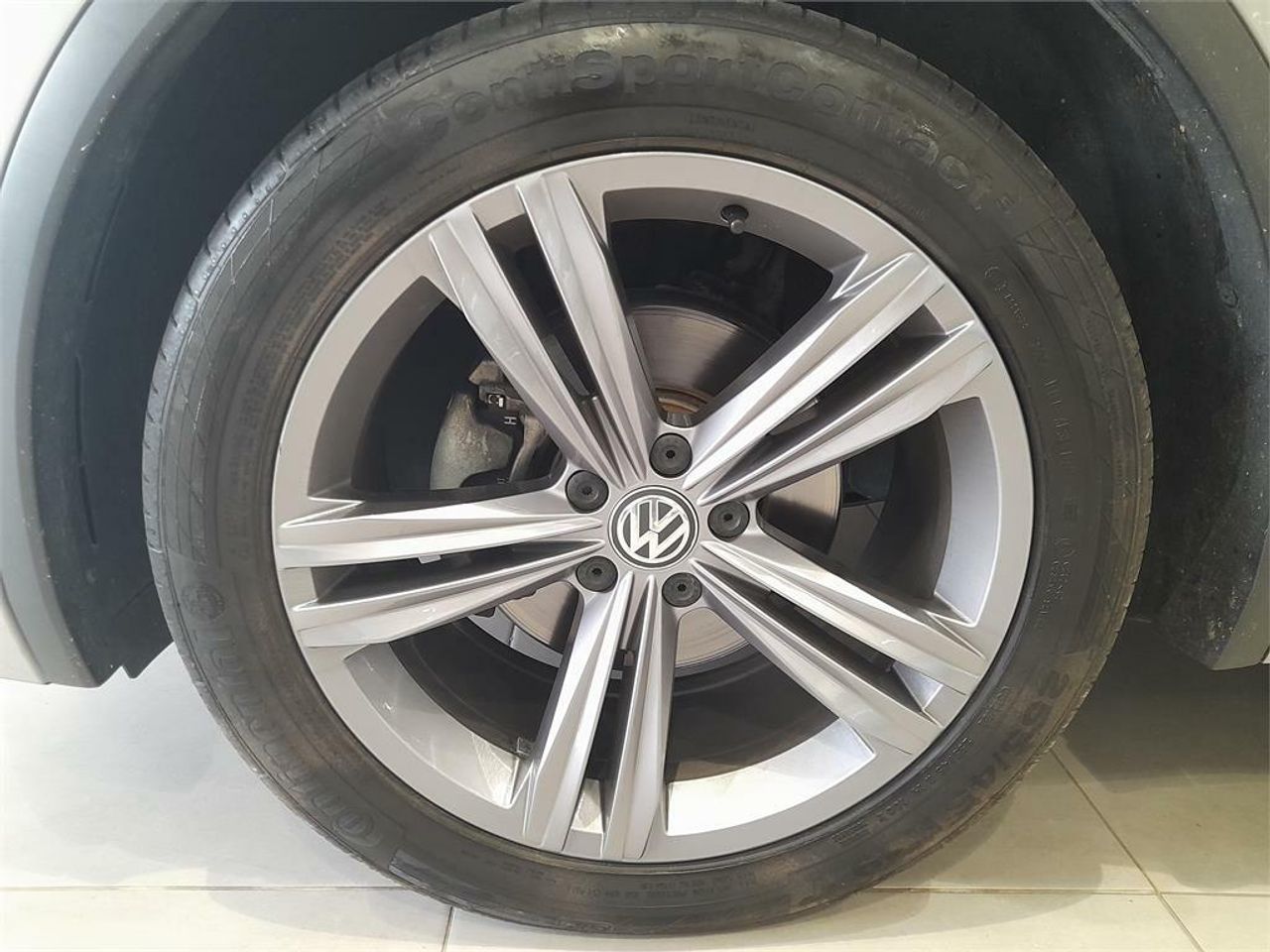 Volkswagen Tiguan R-Line 2.0 TDI 110kW (150CV) DSG - Foto 2