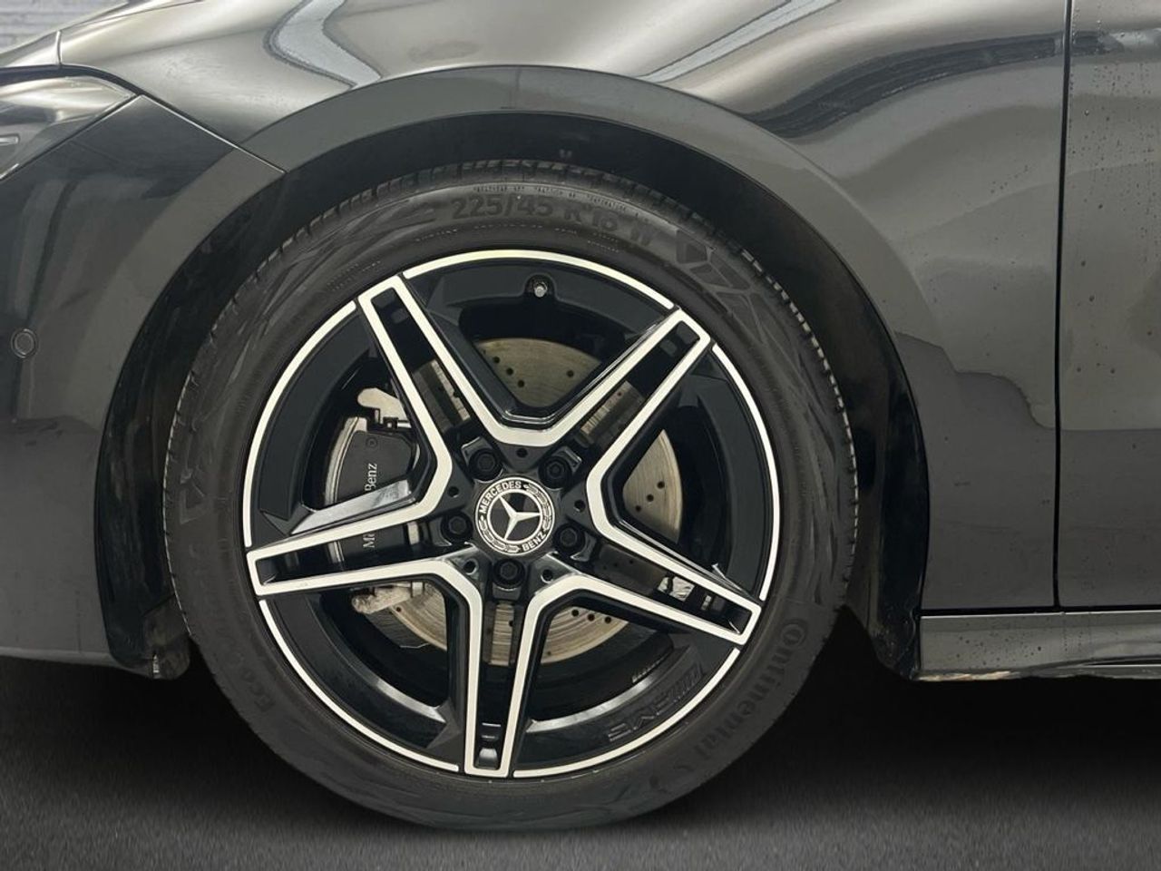 Mercedes CLA 200 AMG Line (EURO 6d) - Foto 2