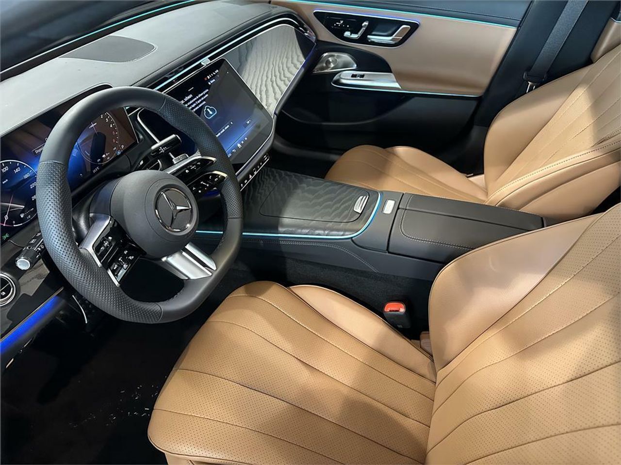 Mercedes Clase E 300 de 4MATIC con tecn. híb. EQ Estate - Foto 2