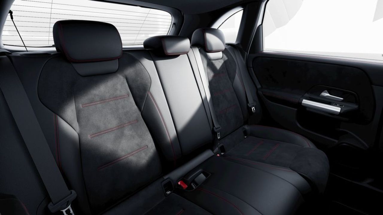 Mercedes Clase B 200 d AMG Line - Foto 2