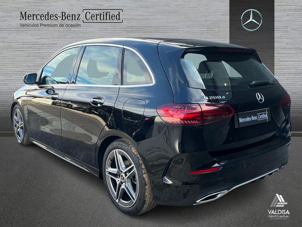 Mercedes Clase B 200 d AMG Line - Foto 2