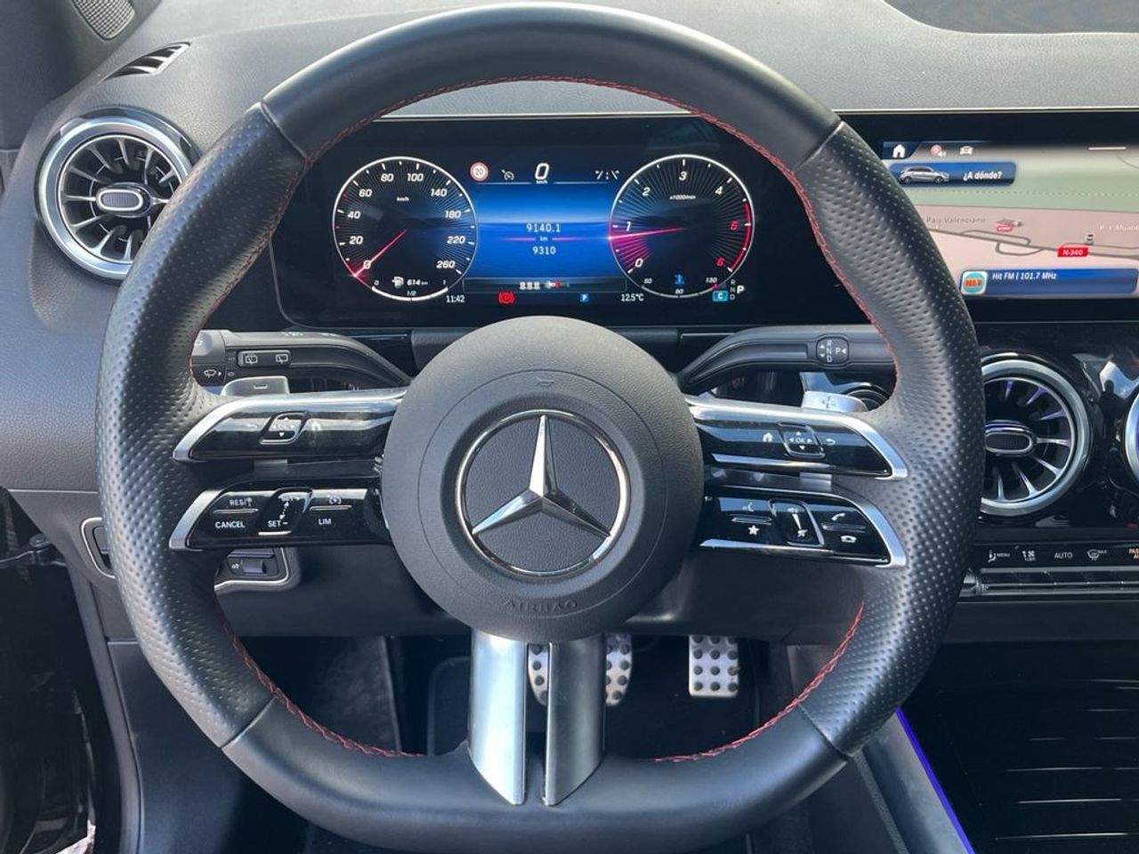 Mercedes Clase B 200 d AMG Line - Foto 2