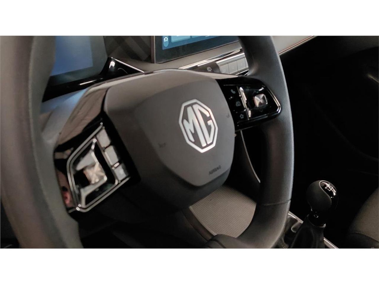 MG MG3 1.5 Standard - Foto 2