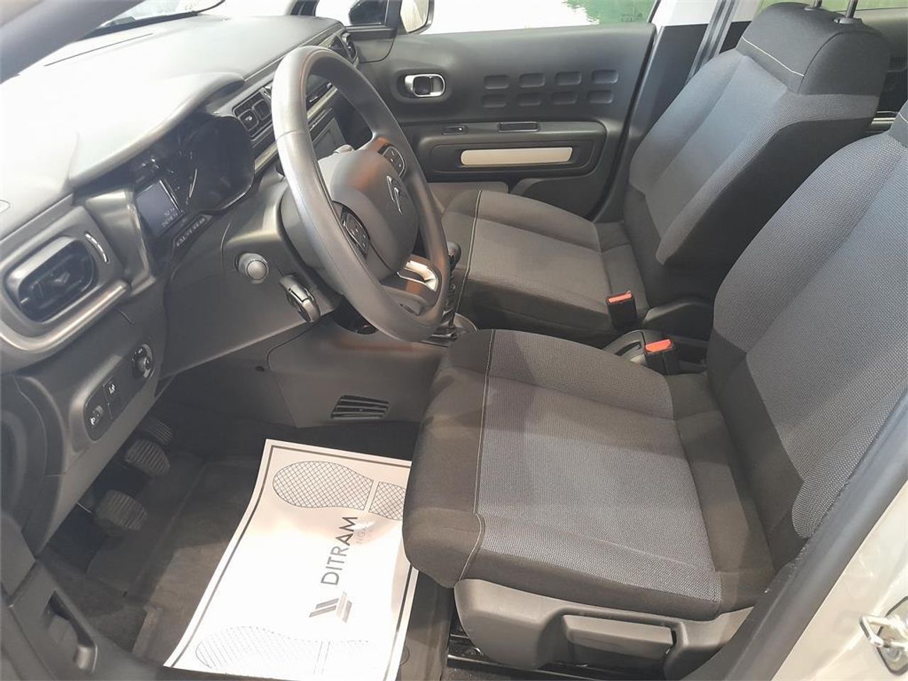 Citroën C3 BlueHDi 75KW (100CV) S&S Live Pack - Foto 2