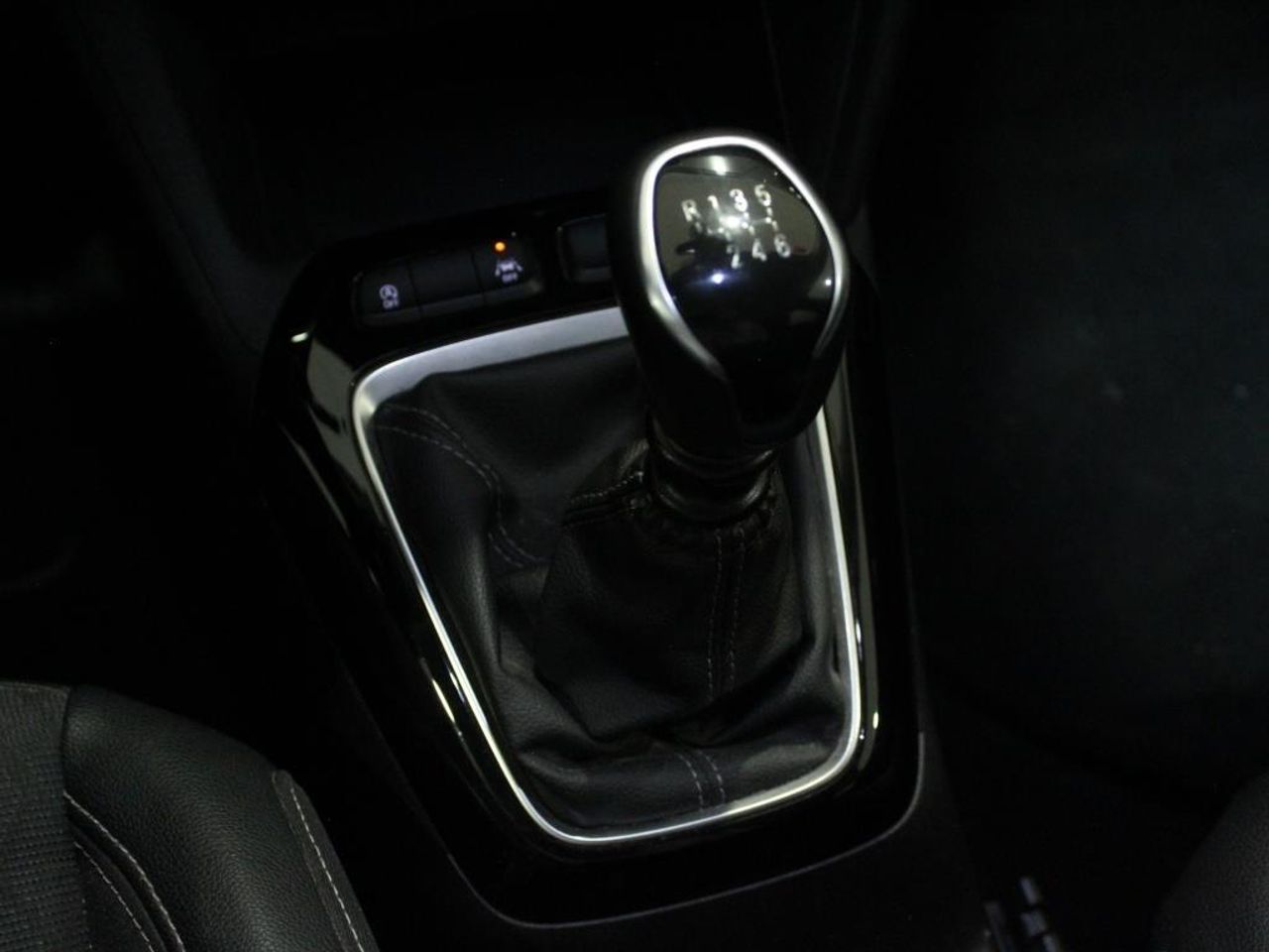 Opel Corsa 1.2T XHL 74kW (100CV) Elegance - Foto 2