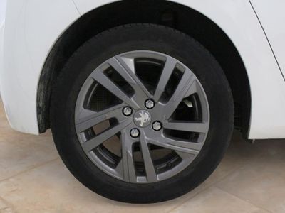 Peugeot 208 PureTech 55kW (75CV) Active Pack