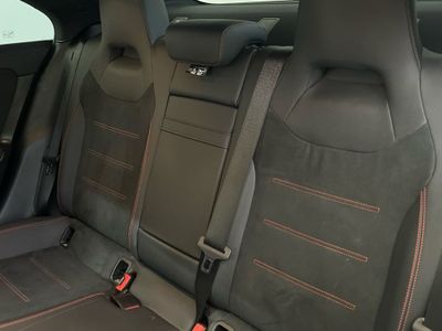 Mercedes CLA 220 d AMG Line