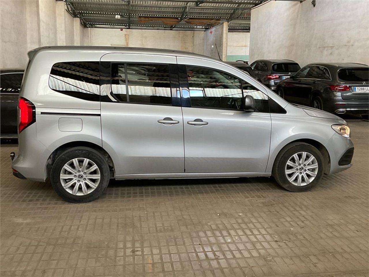 Mercedes Clase T 180 d - Foto 2