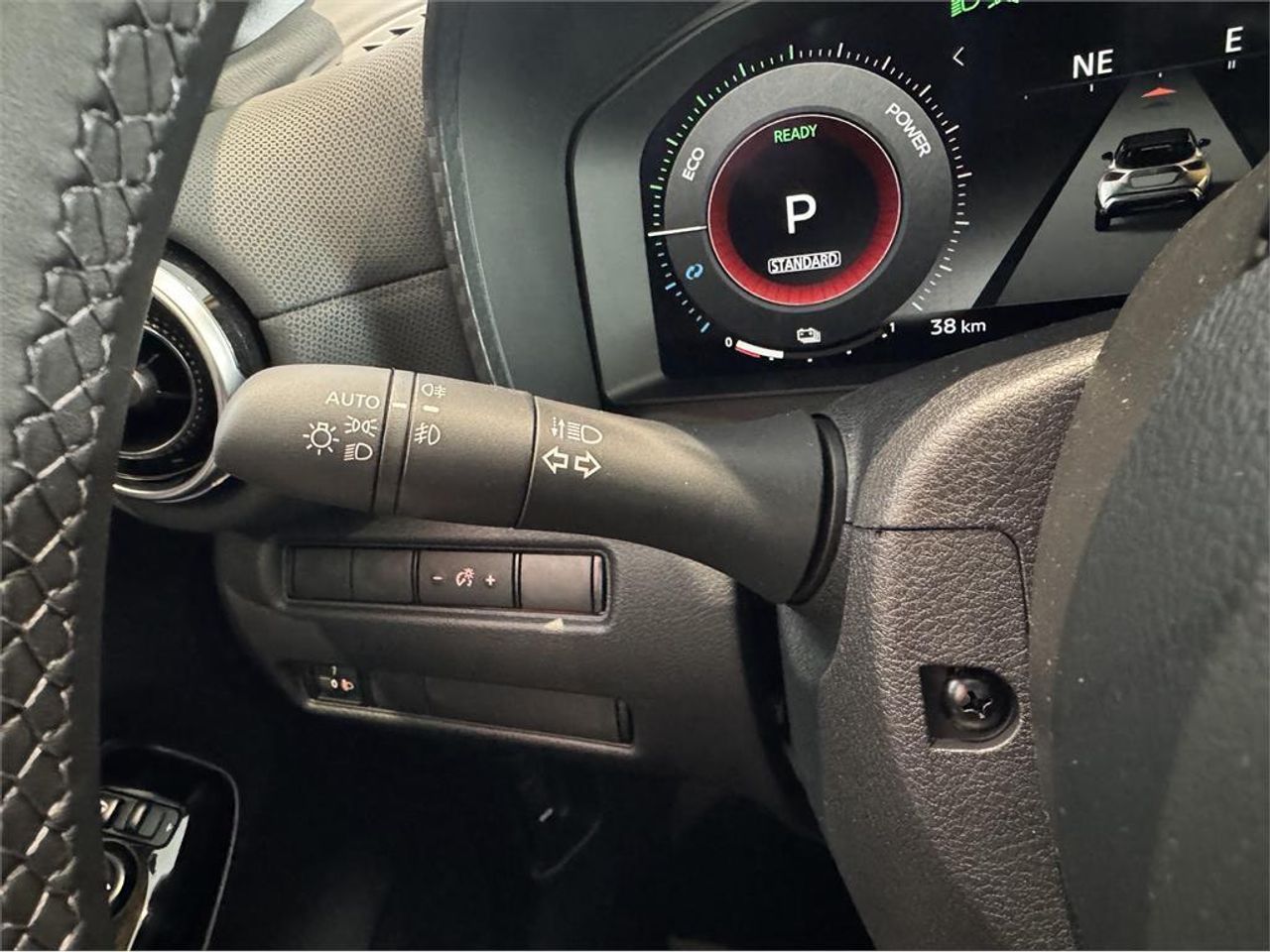 Nissan Juke 1.6 Hybrid 105kW (145CV) Ikon Edit Kiiro - Foto 2