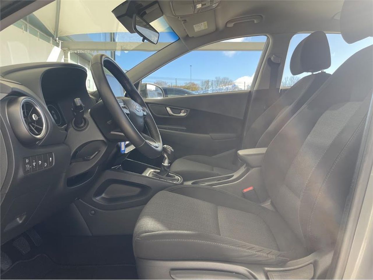 Hyundai Kona 1.0 TGDI Maxx 4X2 - Foto 2