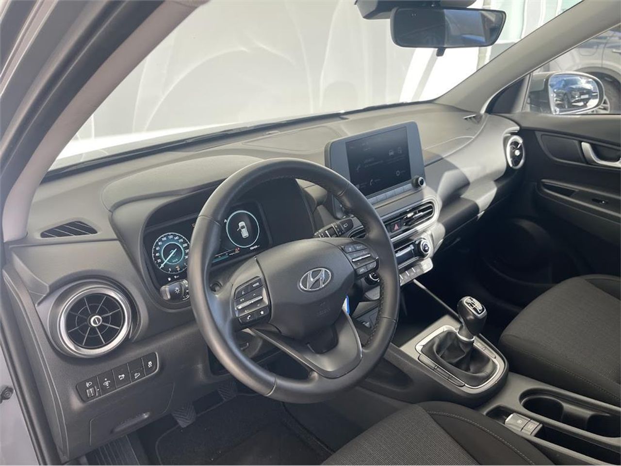 Hyundai Kona 1.0 TGDI Maxx 4X2 - Foto 2