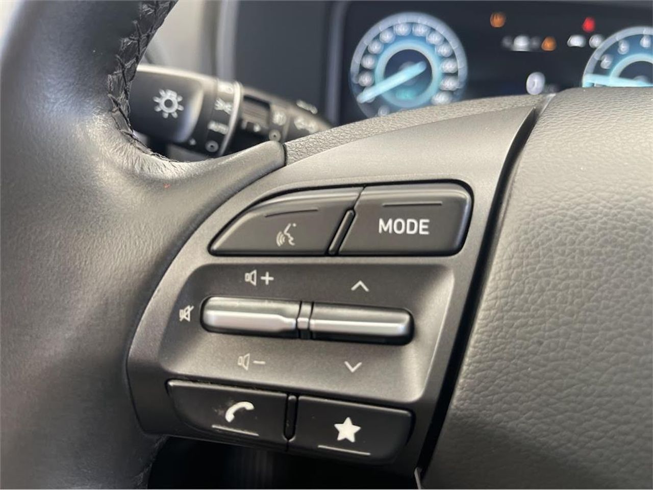 Hyundai Kona 1.0 TGDI Maxx 4X2 - Foto 2