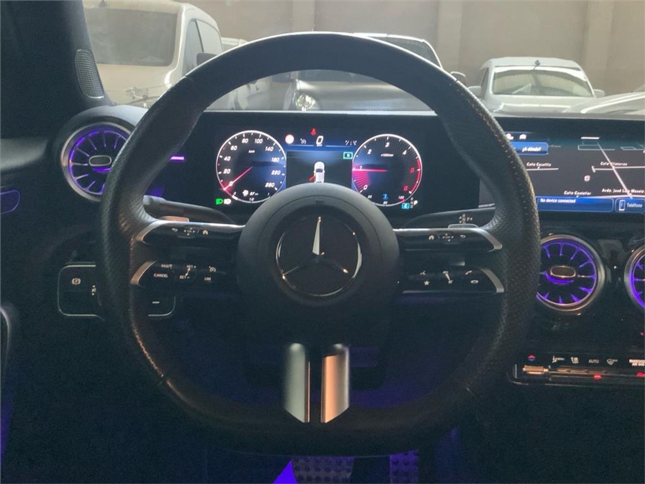 Mercedes Clase A 200 d Sedán - Foto 2