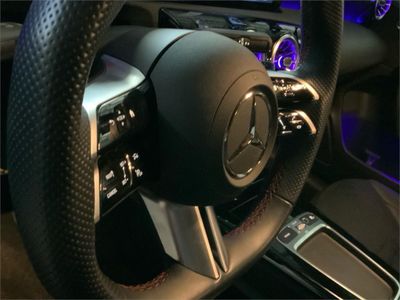 Mercedes Clase A 250 e con tecnología híbrida EQ Sedán