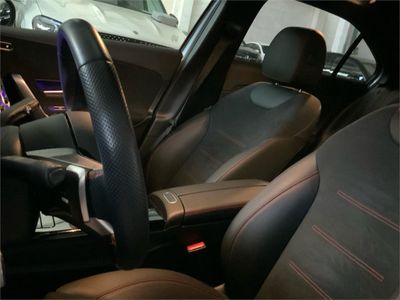 Mercedes Clase A 250 e con tecnología híbrida EQ Sedán