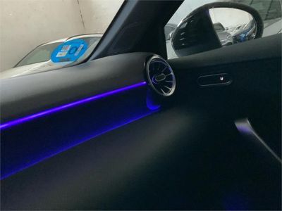 Mercedes Clase A 250 e con tecnología híbrida EQ Sedán