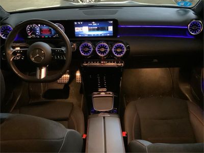 Mercedes Clase A 250 e con tecnología híbrida EQ Sedán