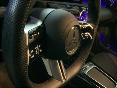 Mercedes Clase A 250 e con tecnología híbrida EQ Sedán