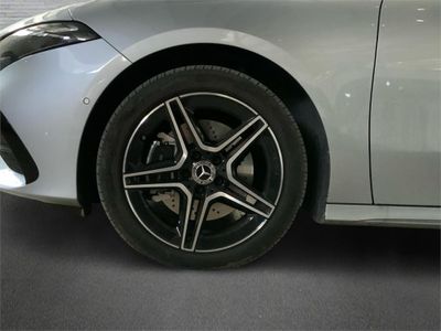 Mercedes Clase A 250 e con tecnología híbrida EQ Sedán