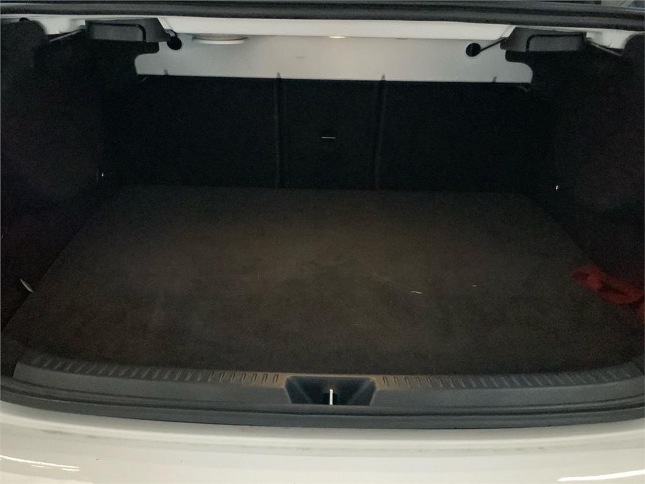 Mercedes Clase A 250 e Sedán - Foto 2