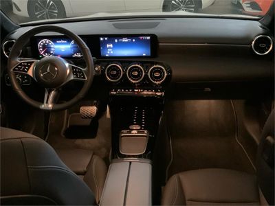 Mercedes Clase A 250 e Sedán