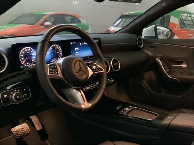 Mercedes Clase A 250 e Sedán