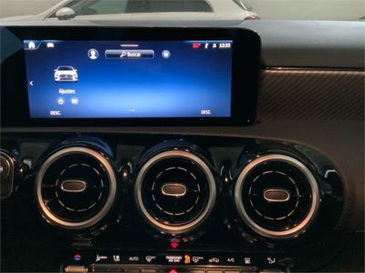 Mercedes Clase A 250 e Sedán