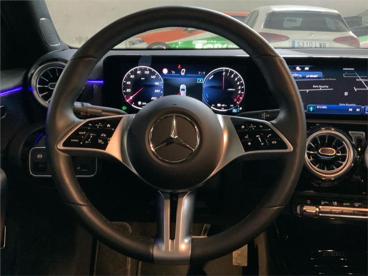 Mercedes Clase A 250 e Sedán - Foto 2